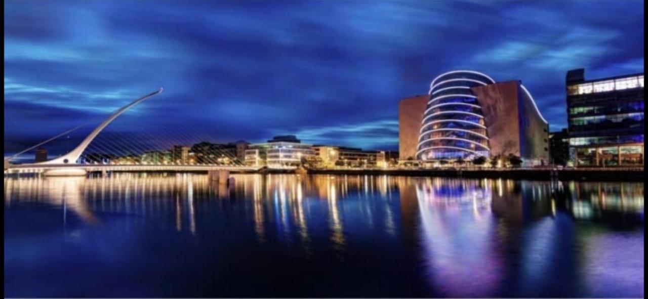 Modern Dublin City Centre エクステリア 写真